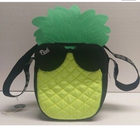 Pink vs pineapple cooler - Picture 2 of 6